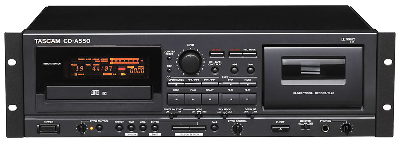 Tascam_CD_A550_4bbc03f29cbe2.jpg